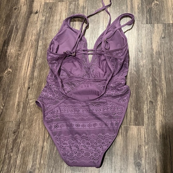NEW BECCA 
Show & Tell Plunge One Piece crochet swimsuit color: fig - Picture 4 of 5